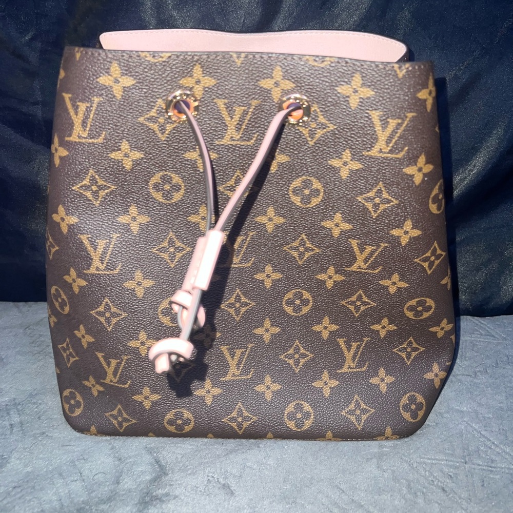 Louis Vuitton Damier Ebene Neo Neo MM